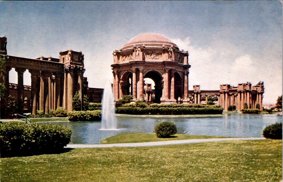 Vintage postcard of the Palace of Fine Arts rotunda reflected in its lagoon